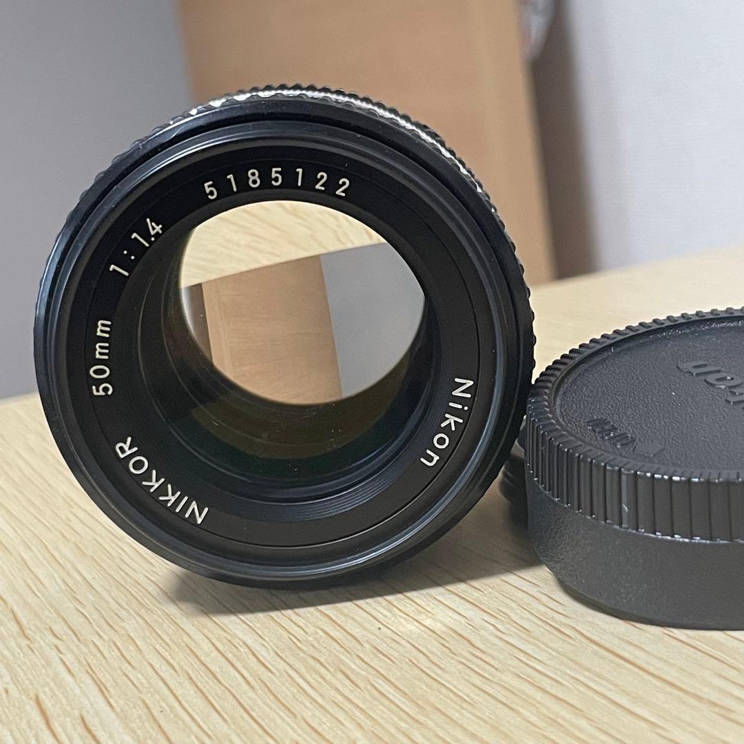 Nikon NIKKOR ai-s 50mm f/1.4 レンズ