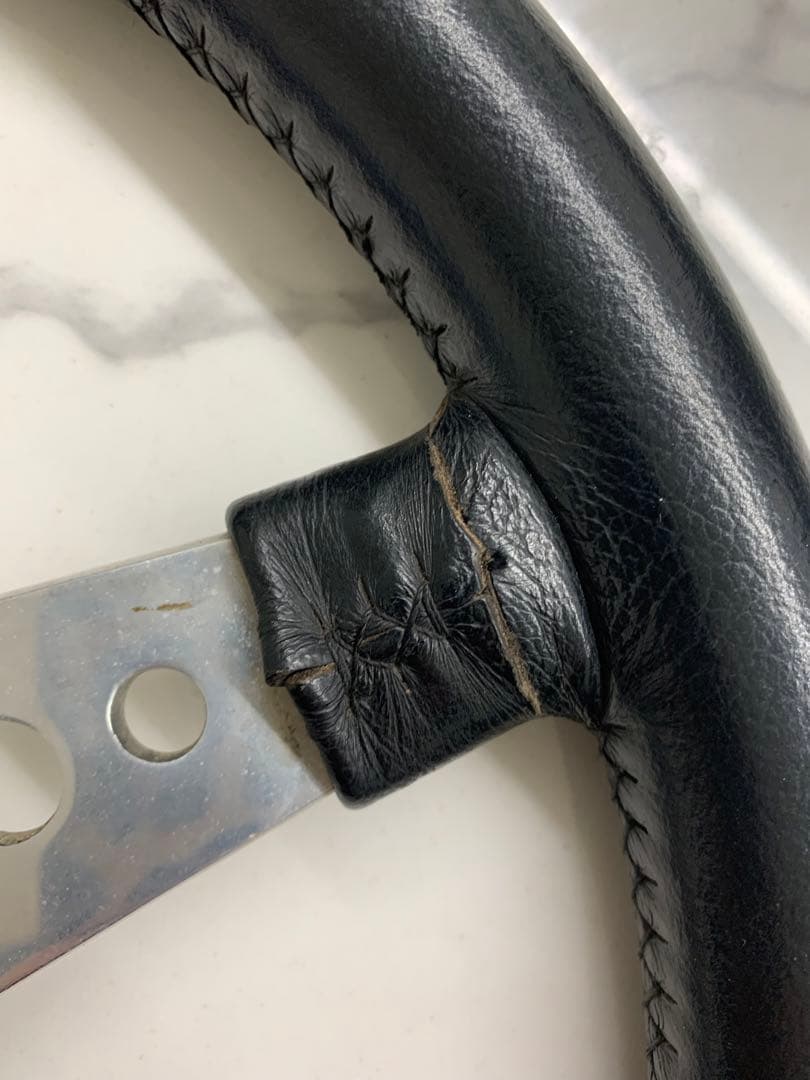 モトリタステアリング ブラックレザー