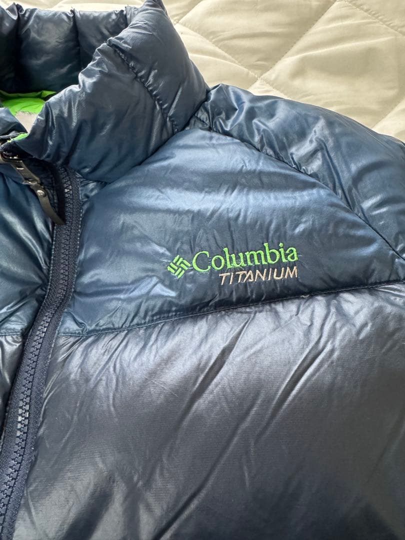 Columbia Titanium ダウンジャケット ネイビー