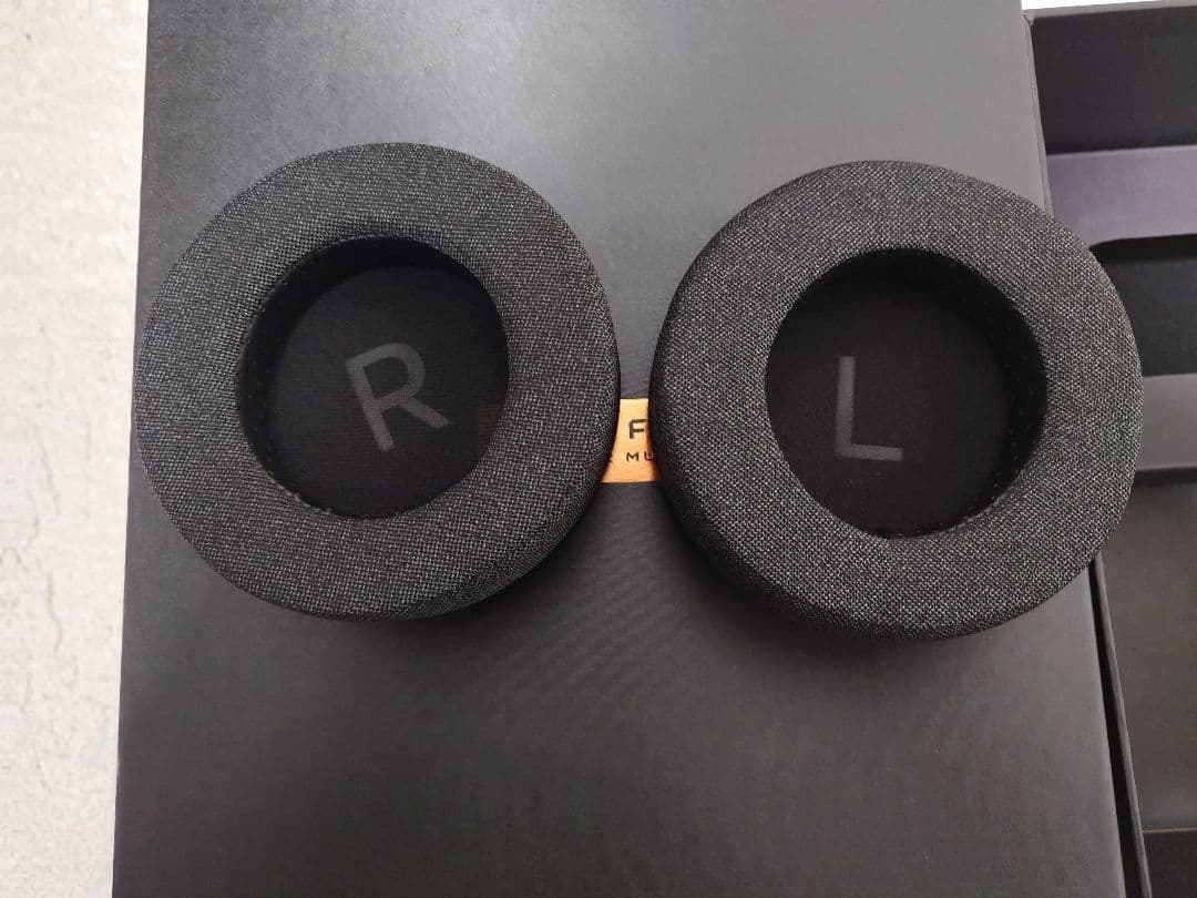 【ほぼ未使用】Fiio / FT7 ※パッケージダンボールに一部破損有