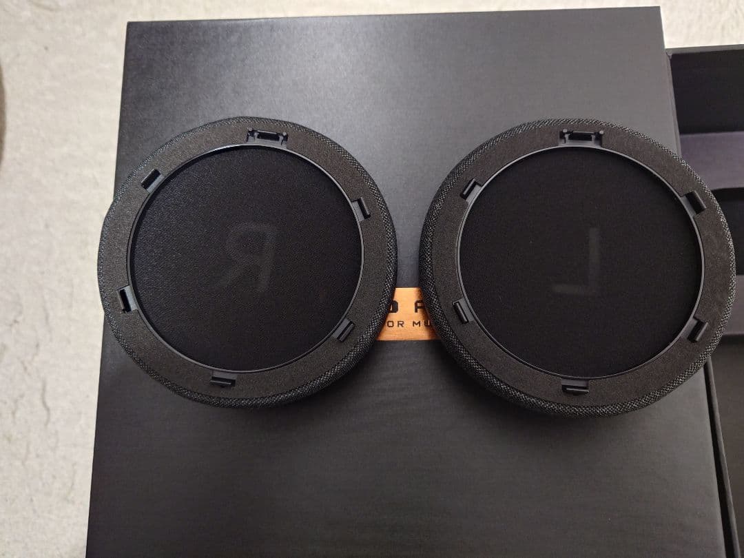 【ほぼ未使用】Fiio / FT7 ※パッケージダンボールに一部破損有