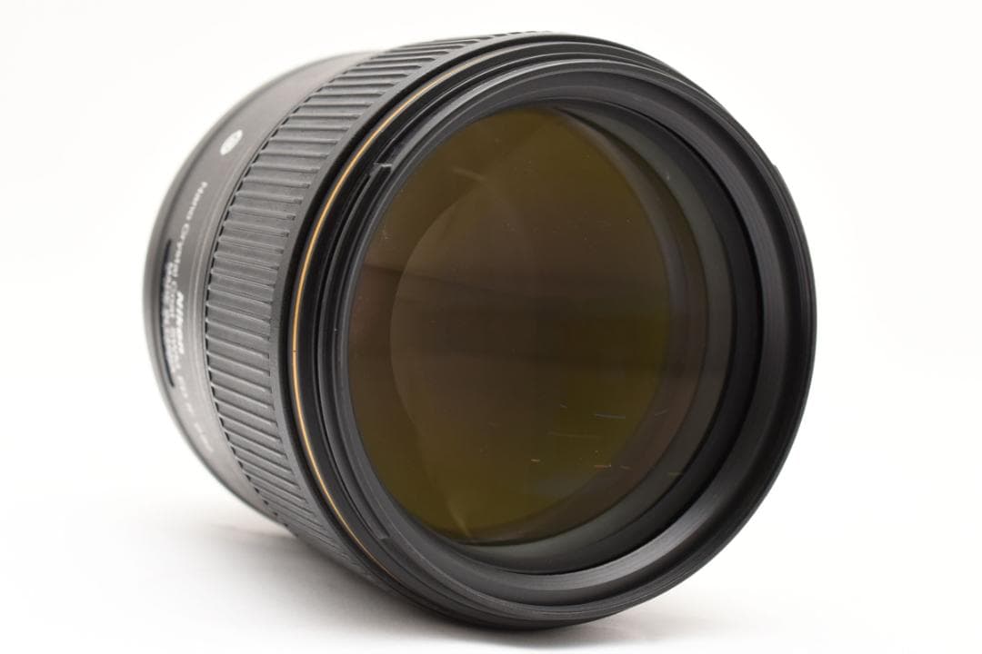 Nikon AF-S NIKKOR 105mm f/1.4E ED レンズ