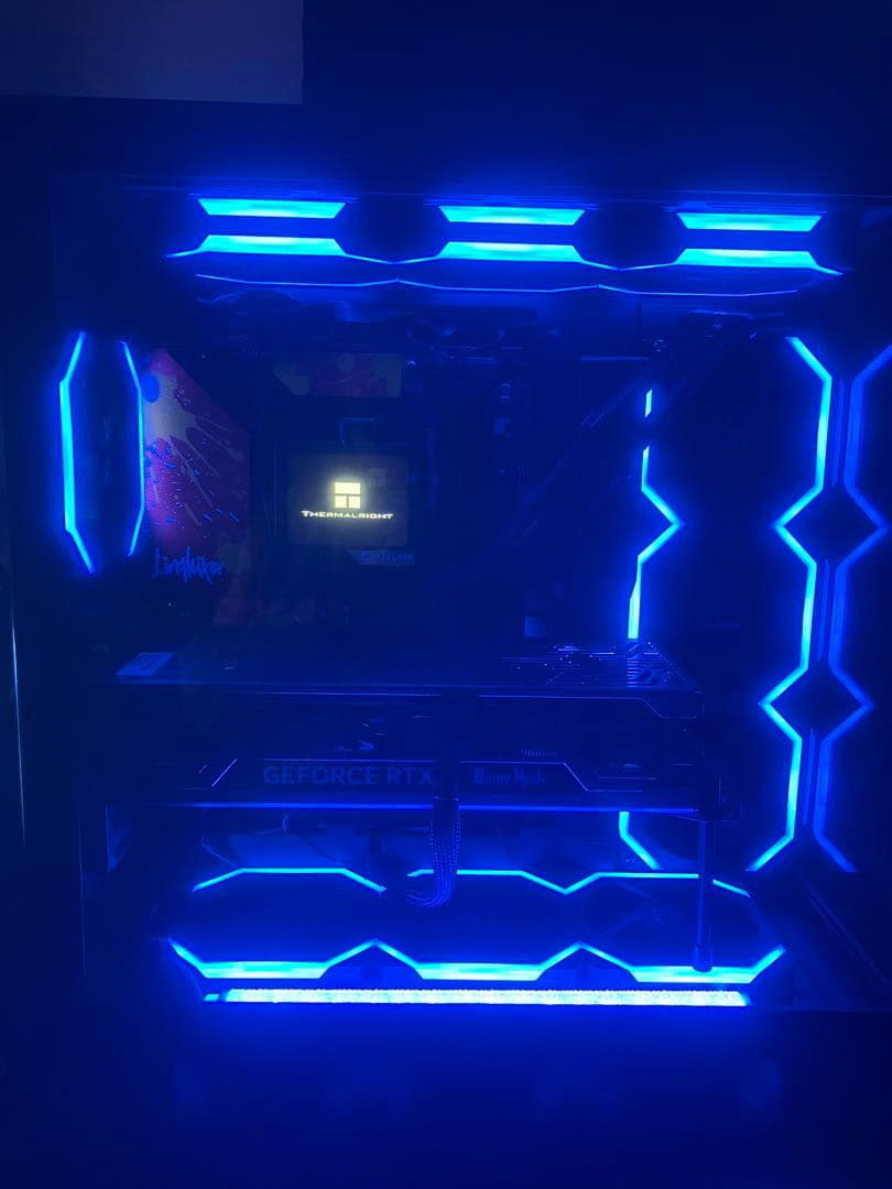 グラフィックボード・グラボ・ビデオカード rtx4080gamerock