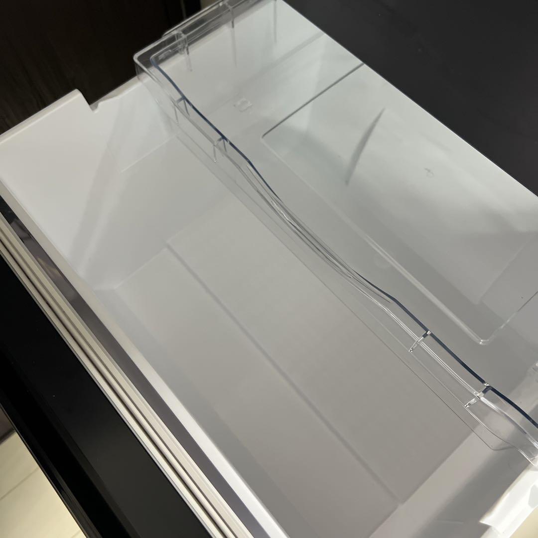 美品　日立　冷蔵庫　R-V32SV 2023年製 315L 右開き　送料無料