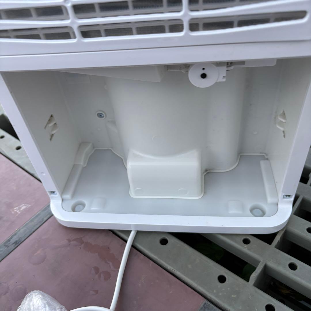 アイリスオーヤマ除湿機 衣類乾燥 除湿量 6.5L ホワイト DCE-6515