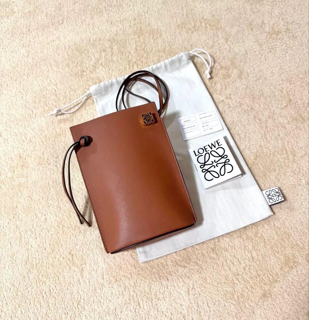 LOEWE ロエベ ダイスポケット ショルダーバッグ ブラウン