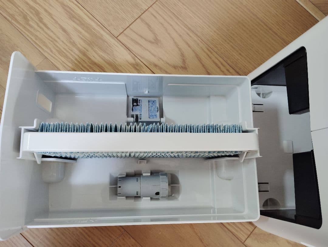 極美品✨️シャープ 加湿空気清浄機 KI-NS40-W 新品フィルター✨️21年