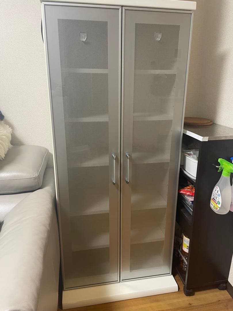 [品川区直接取引き限定] ホワイト 食器棚