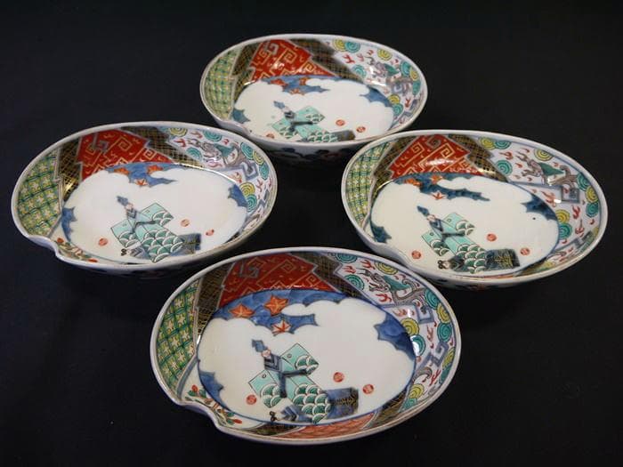 古伊万里色絵 楕円変形深皿　可愛い立ち雛ノ図　４客　お雛様　桃の節句に