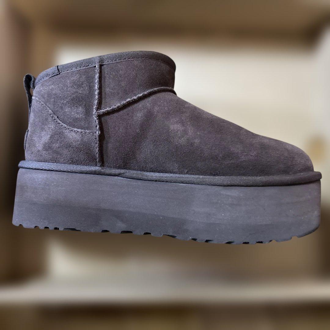 靴 UGG Classic Ultra Mini Platform 25cm US8