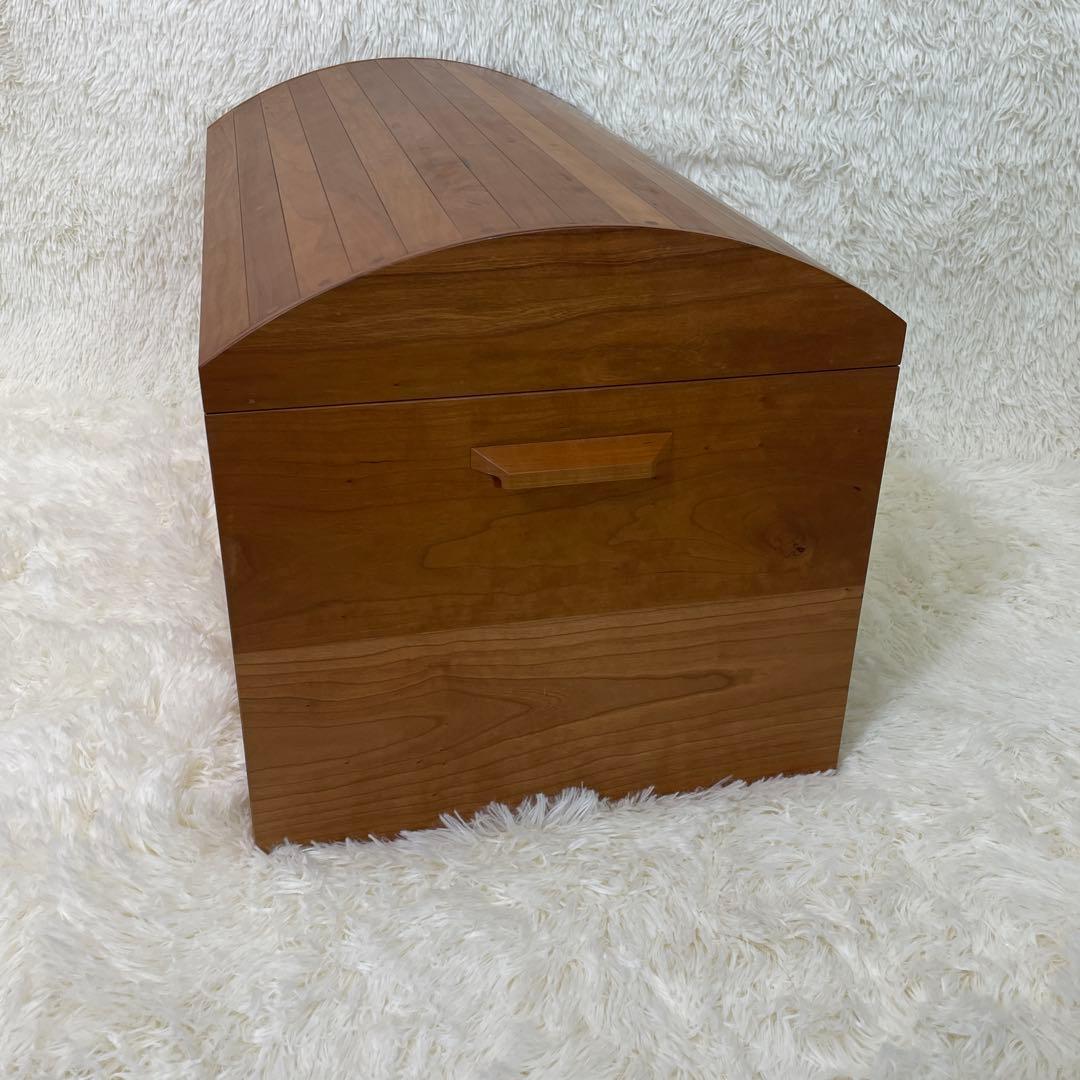 木製宝箱　木箱　おもちゃ箱　コンテナ　アンティーク