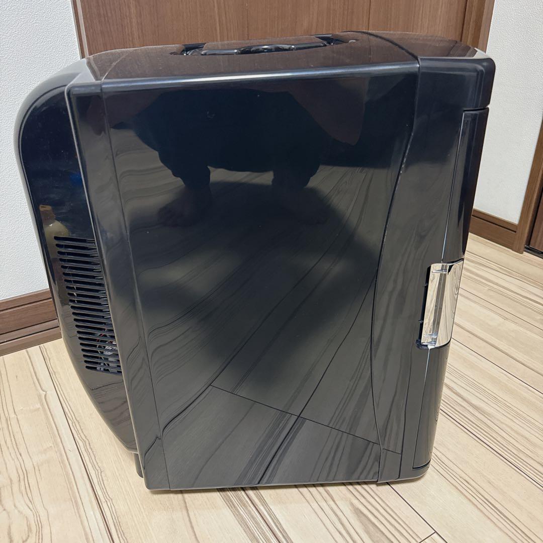 美品 VERSOS 25L冷温庫　VS-404WH/BK