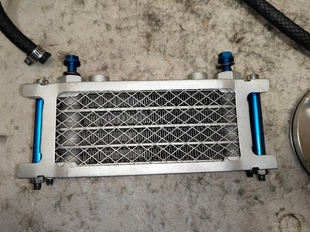 絶版 シグナスX 用 KN企画製削り出しパネル付き オイルクーラー ホースセット