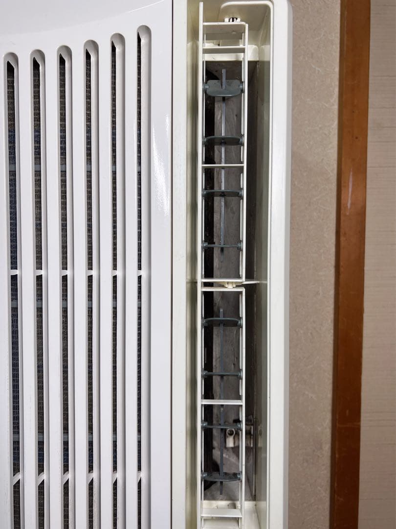 KOIZUMI/小泉精機窓用ルームエアコン冷房専用KAW-18376 ジャンク