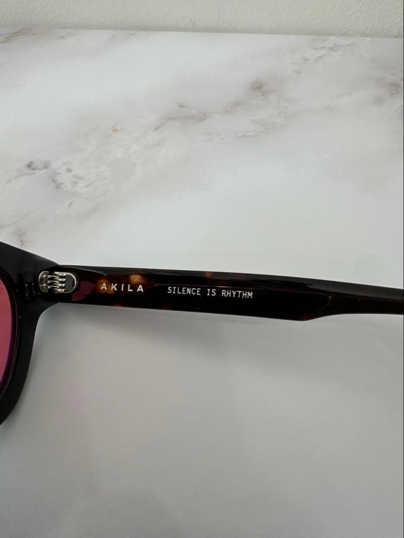 AKILA APOLLO ピンクレンズサングラス