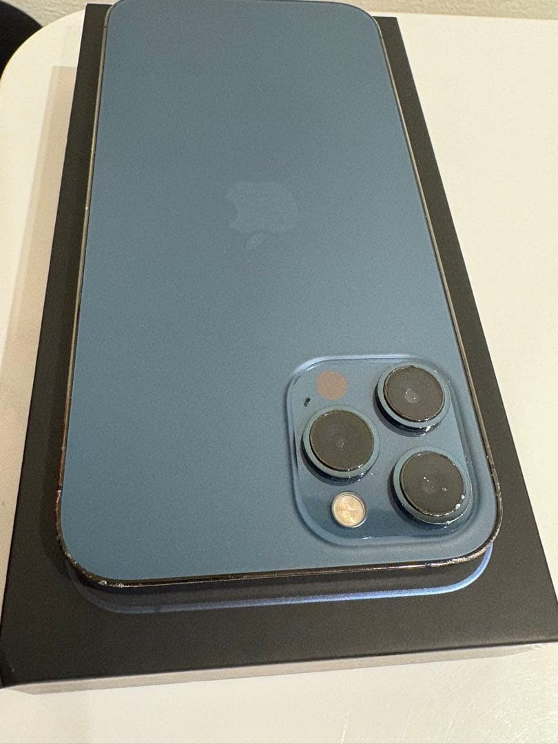 iPhone12 Pro Max 本体