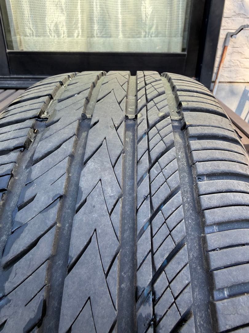 210系クラウンアスリート18インチ 225/45R18 2025年製