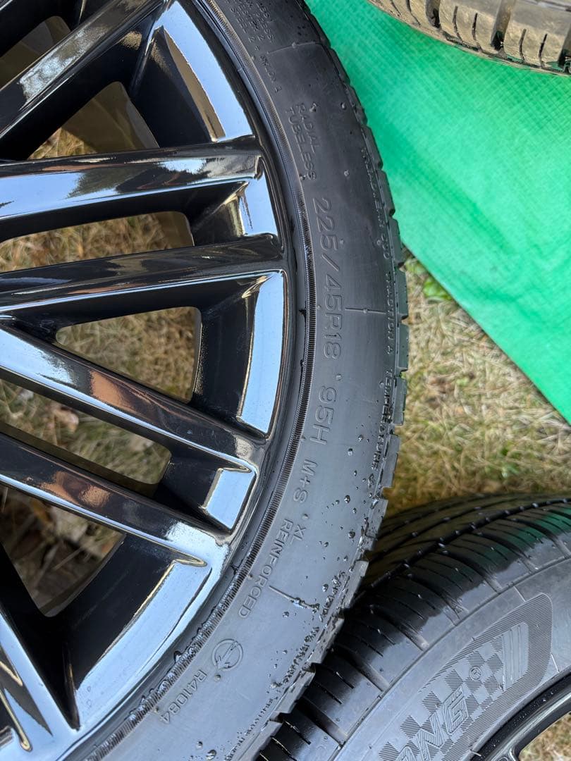 210系クラウンアスリート18インチ 225/45R18 2025年製