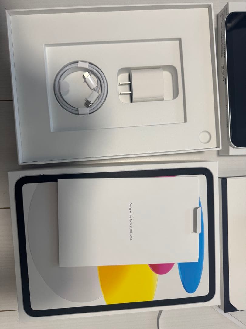 iPad Wi-Fi第10世代64GB,Combo Touch for iPad