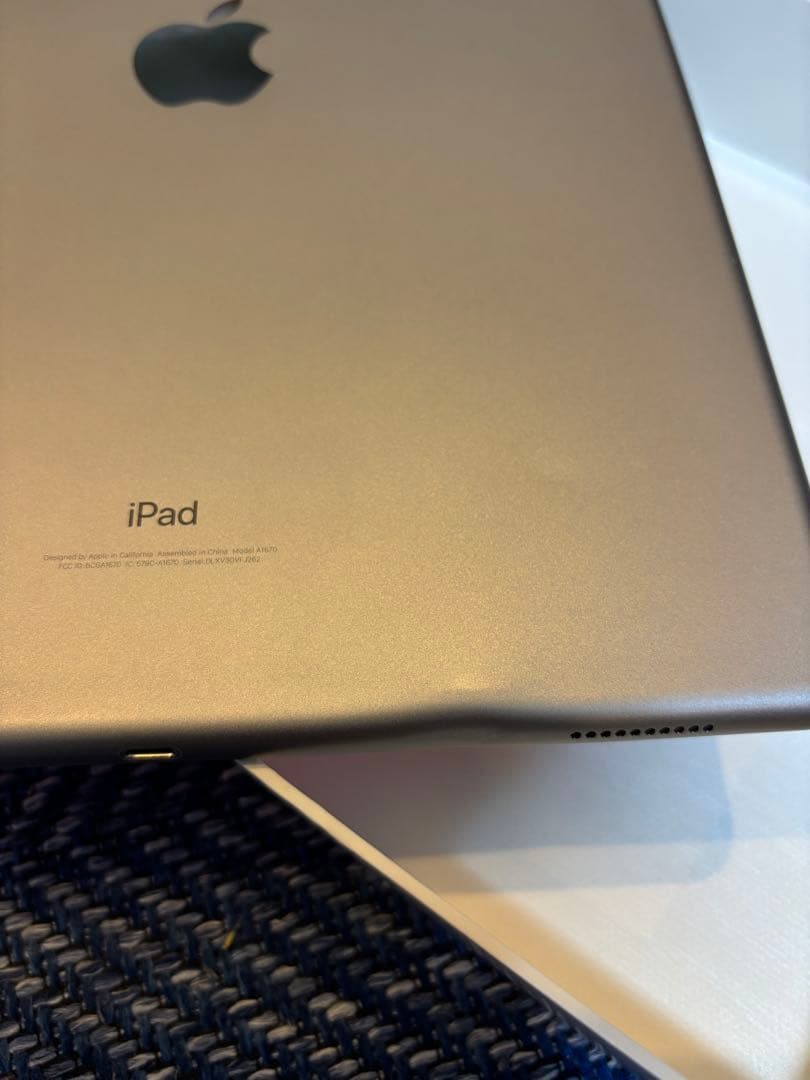 第2世代iPad pro 12.9inch ジャンク