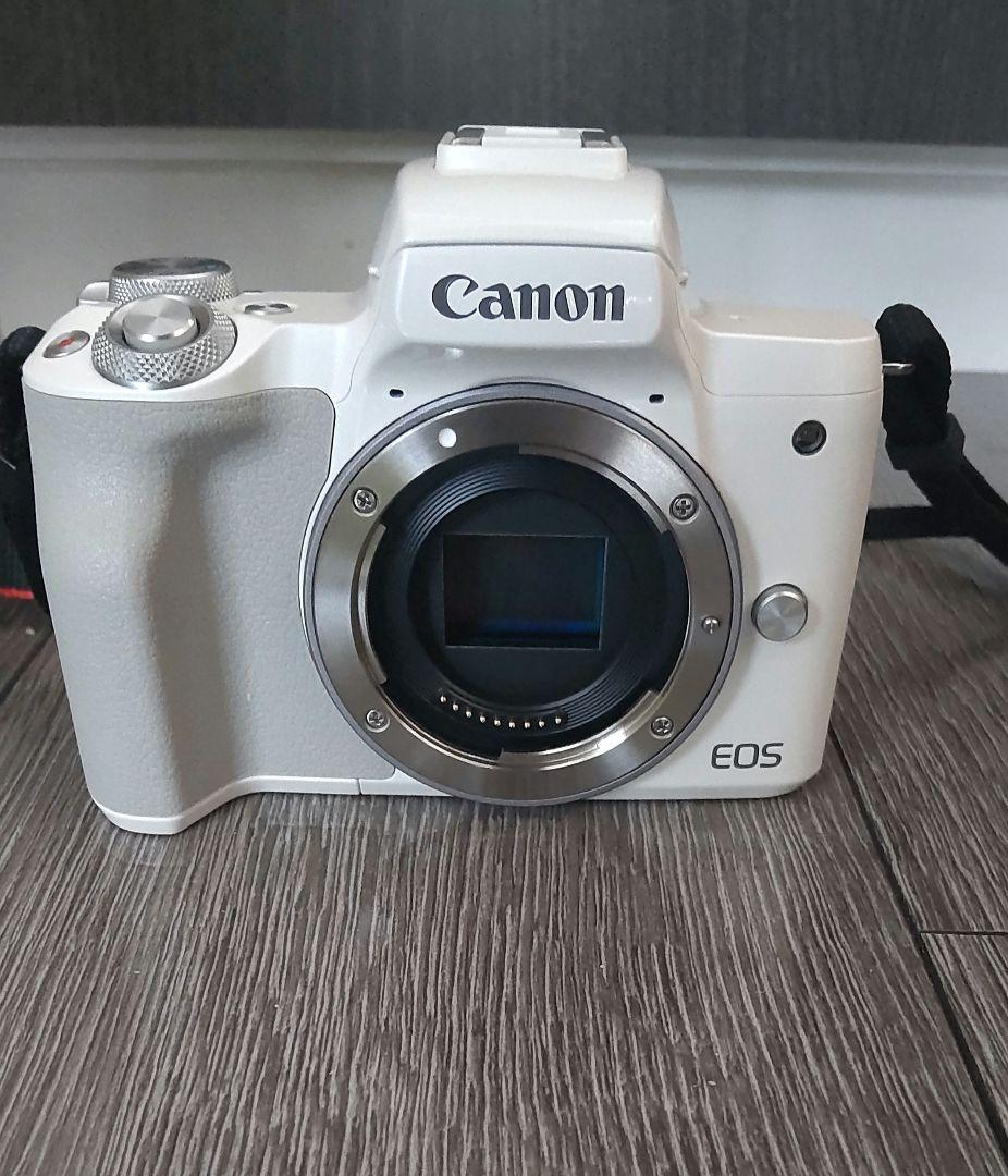 Canon EOS KISS M Wレンズキット WH