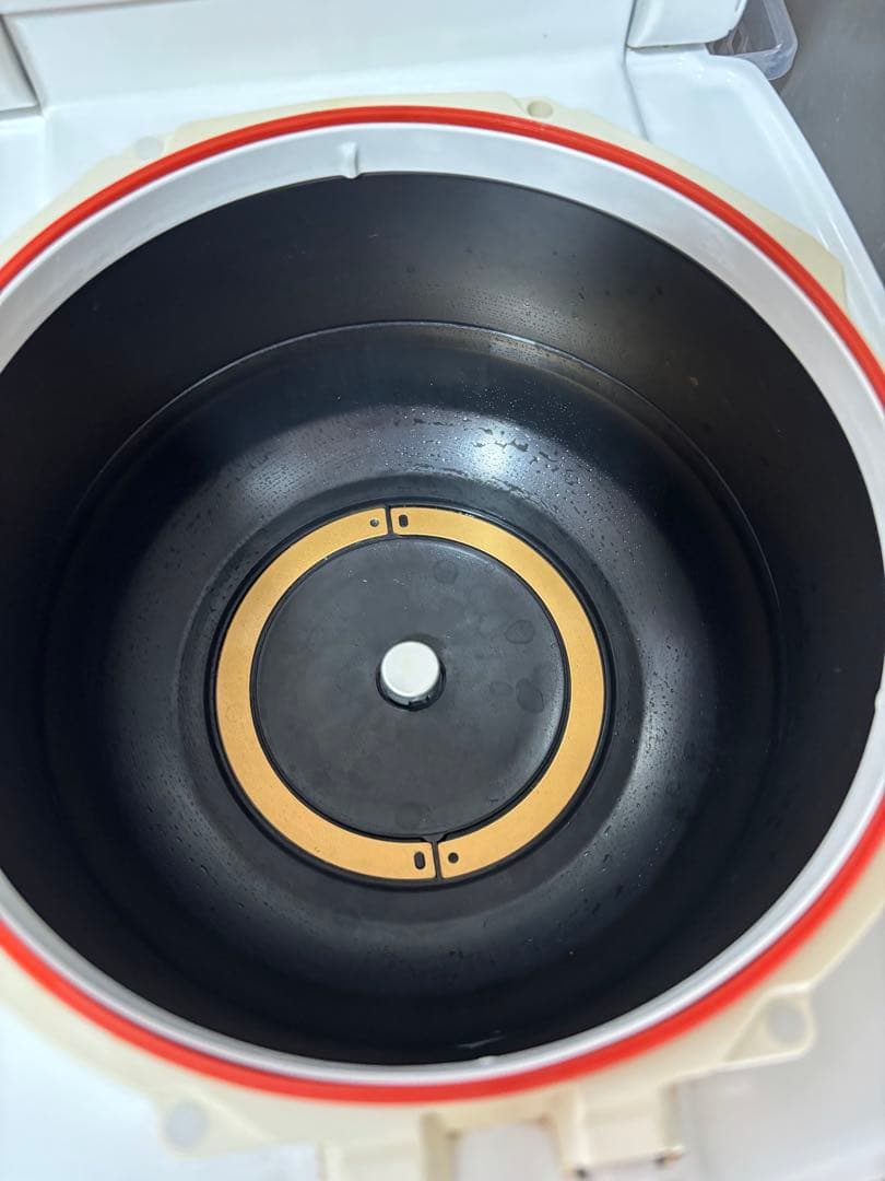 三菱IH炊飯器 5.5合 炭炊釜 NJ-VVB10-W