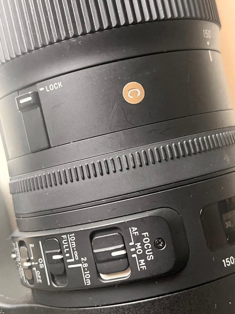 SIGMA 150-600mm f/5-6.3 DG ズームレンズ