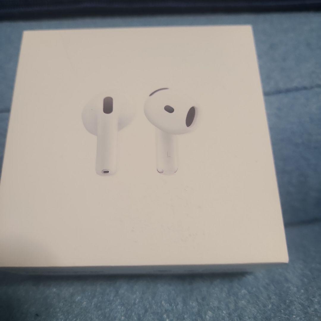 AirPods 4 本体 USB-C充電ケース付き