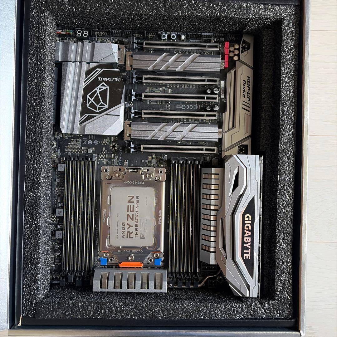 グラフィックボード・グラボ・ビデオカード GIGABYTE X399 DESIGNARE EX + AMD 1920x