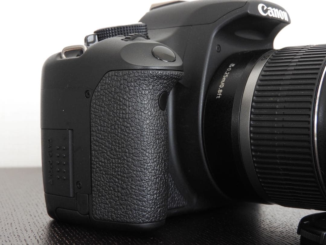 Canon EOS Kiss X3 デジタル一眼レフカメラ 18-55レンズ付き