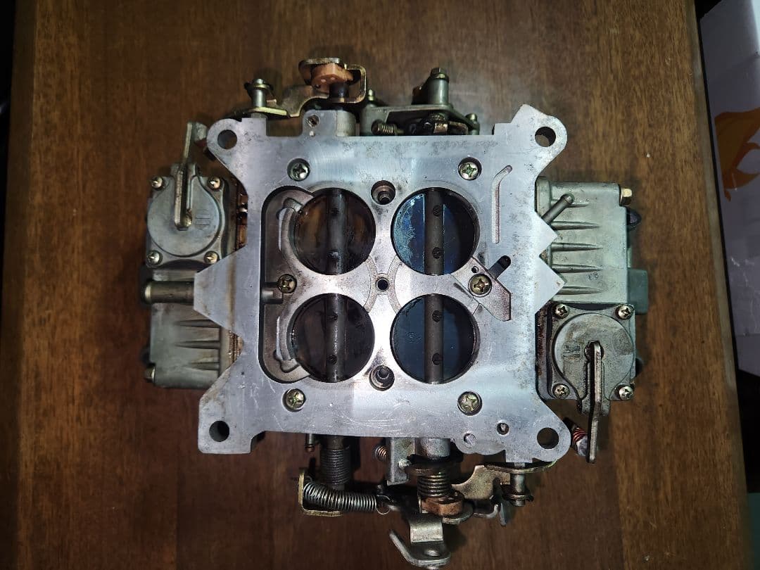 値下げholley ホーリーキャブレター　ダブルポンプ　600cfm　アメ車