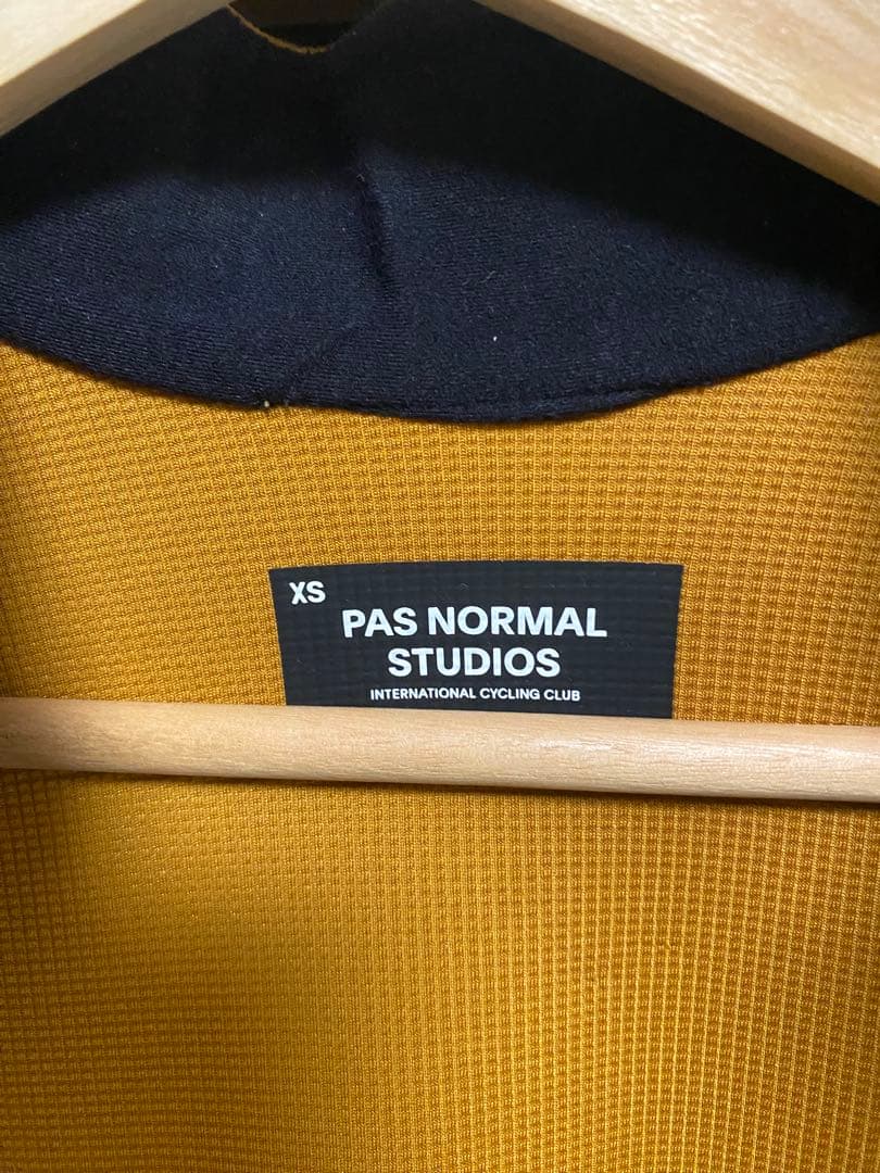 専用　Pas Normal Studios サーマルジャケット