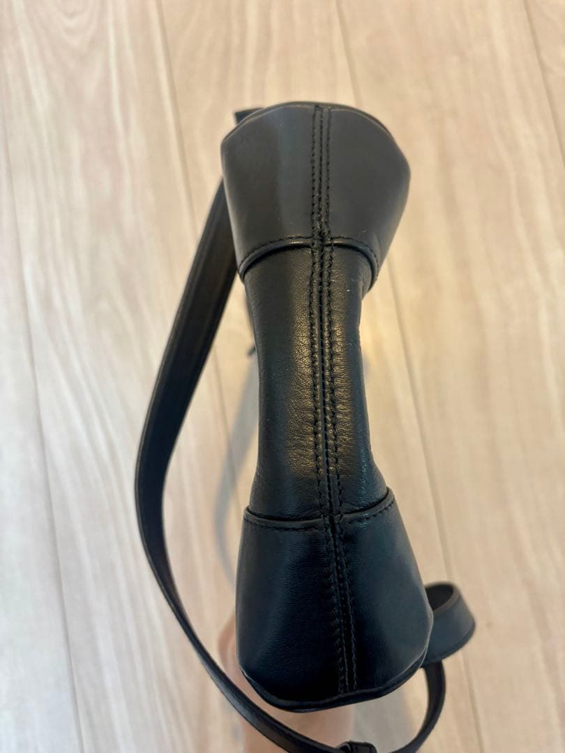 LOEWE ロエベ レザーショルダーバッグ 正規品 GILT購入