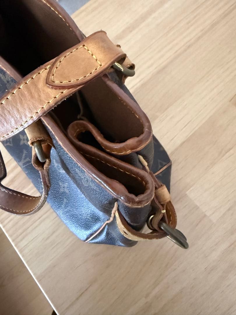 LOUIS VUITTON モノグラム バティニョール ハンドバッグ