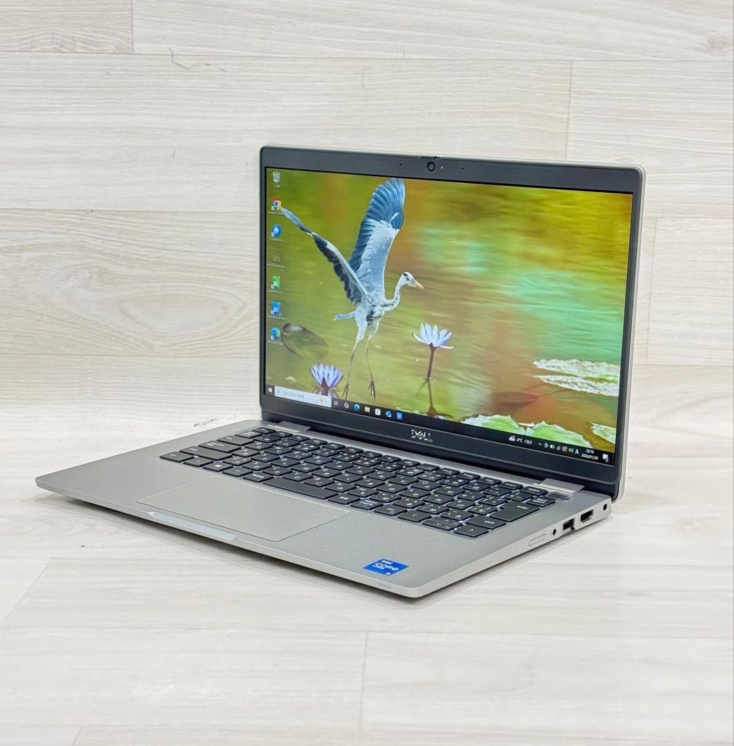 11世代Core i5デルDell Latitude/8GB/SSDフルHD
