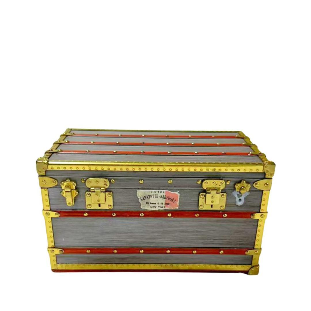 LOUIS VUITTON ルイ ヴィトン ノベルティ トランク 置物 非売品