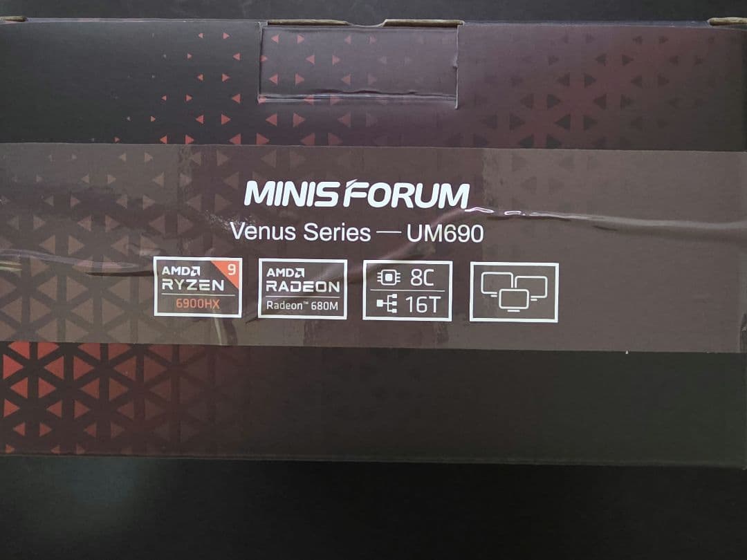 MINISFORUM ミニPC UM690 ジャンク メモリー SSD無し