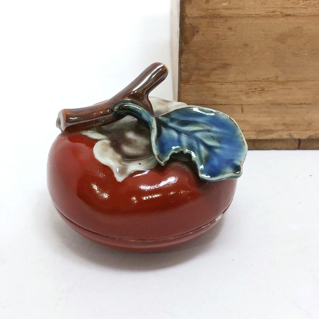 Y3117-2 酒井田柿右衛門 染錦柿形 香合 角福印 箱　の