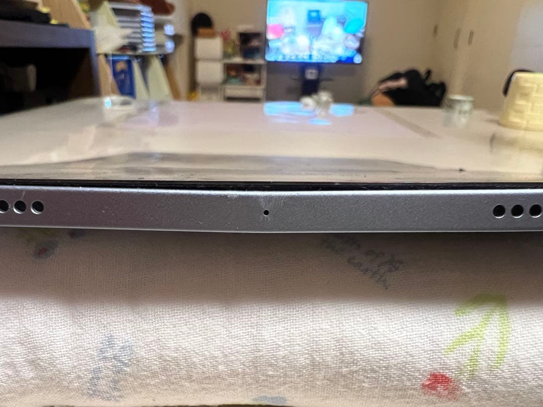 藤*本様 iPad Air (第4世代)10.9インチ スカイブルー 中古ジャン