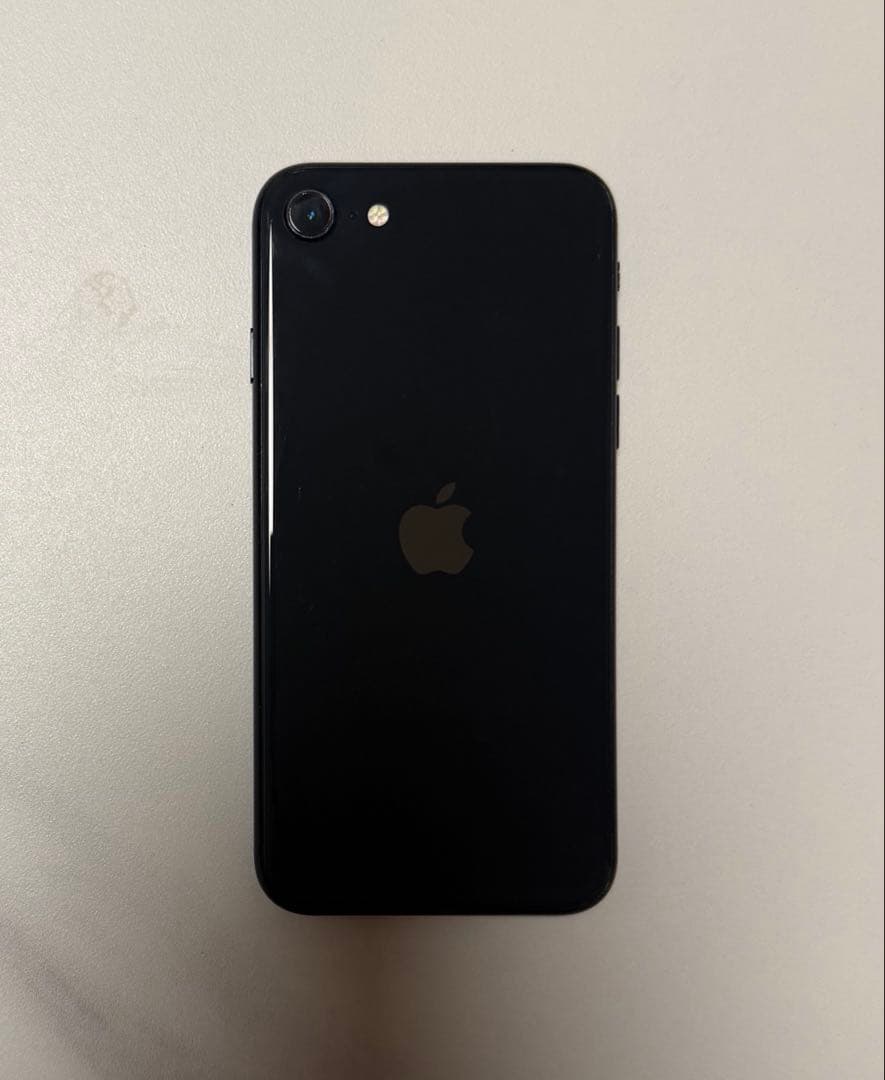 Apple iPhone SE 第3世代 アップル 64GB BLACK 黒