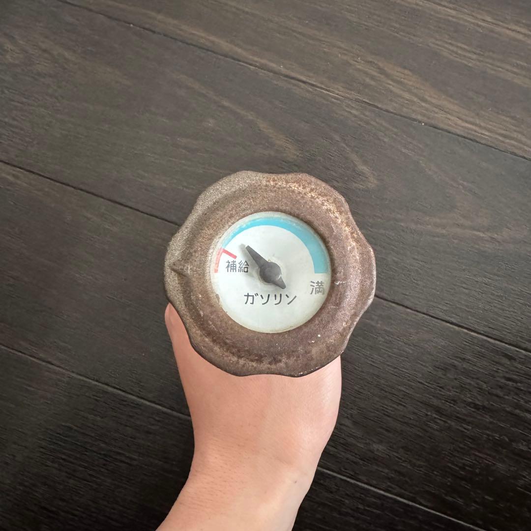 早い者勝ち 割引セール シャリー 希少ガソリンキャップ