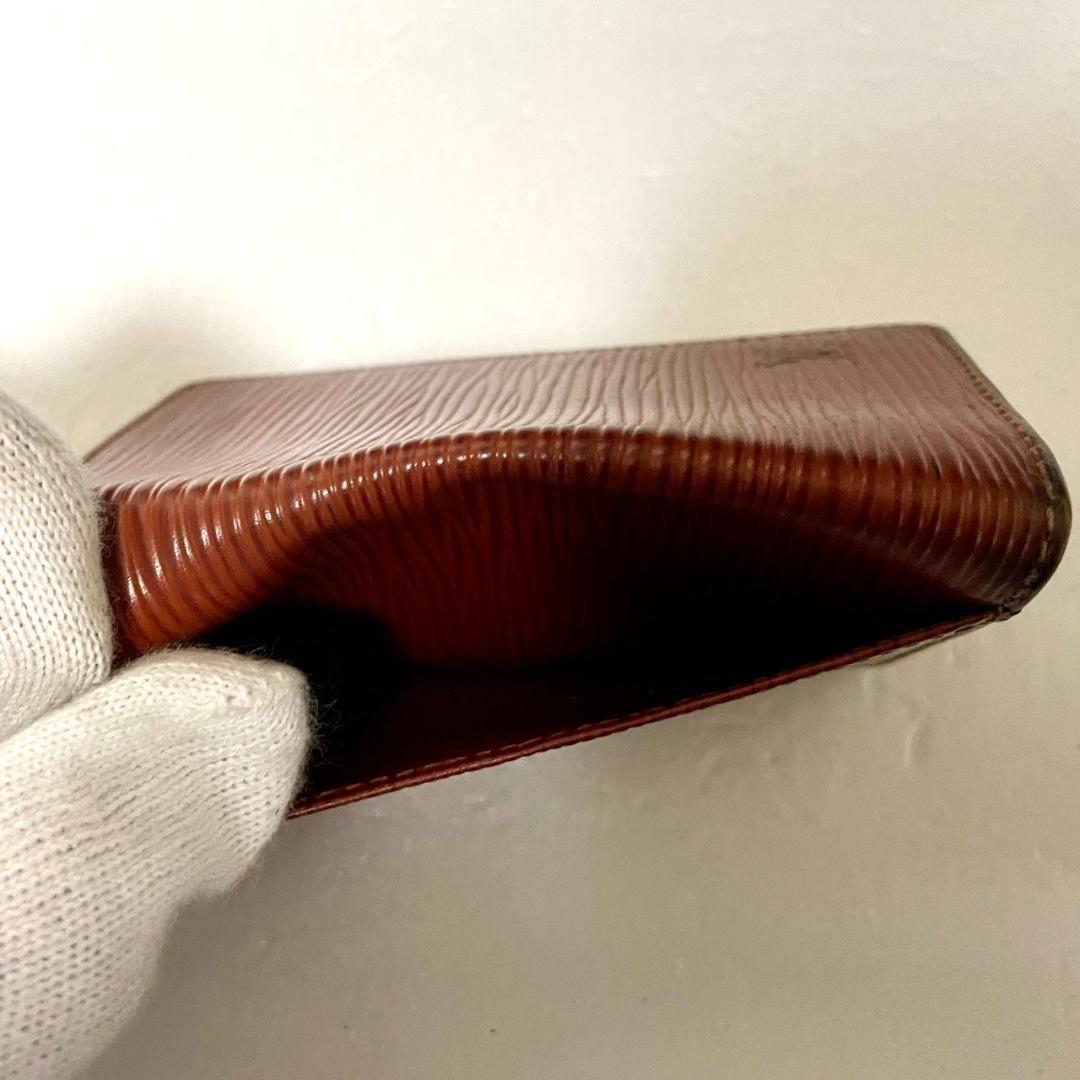 Louis Vuitton ルイヴィトン エピ・レザー ポルト カルトサーンプル