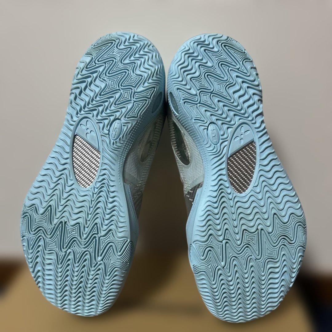 バスケットボールシューズ ホワイト/ブルー