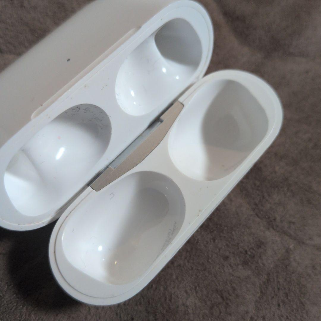 AirPodsPro2 USB-C充電ポート　※充電ケースのみ