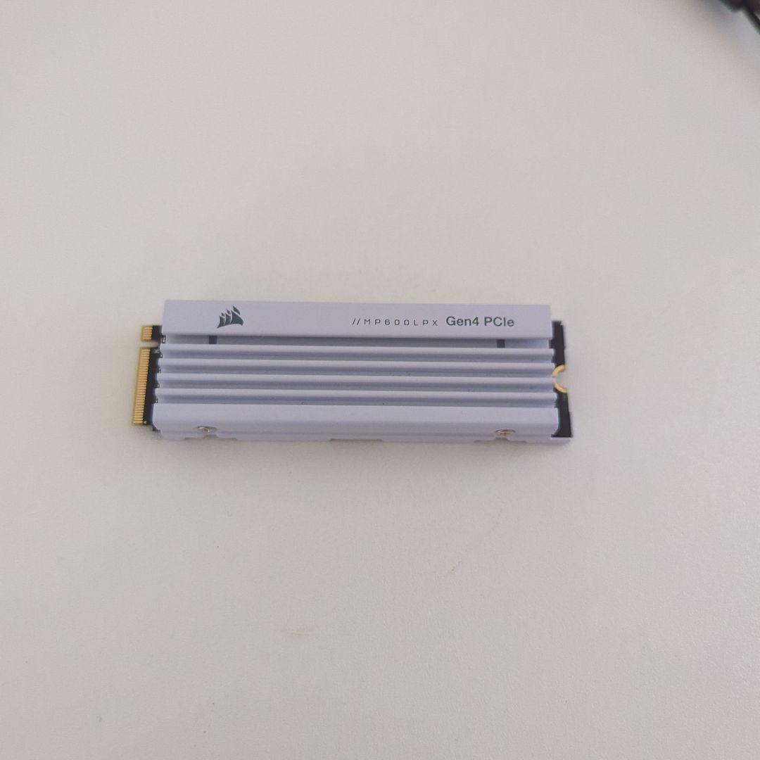 Corsair MP600 PRO LPX 1TB 内蔵型SSD