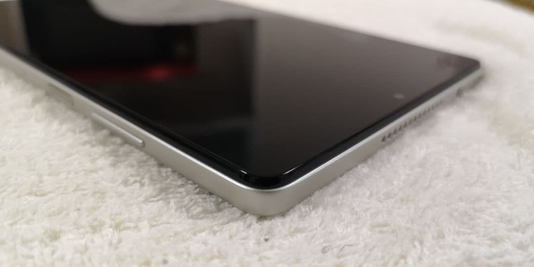 ドコモタブレット d-42A SIMロック解除コード有 2 863