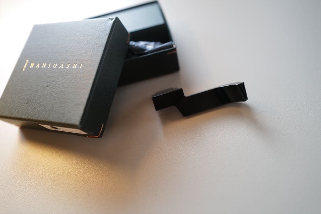 nanigashi サムレストブラックペイント　【 Leica M10/11 】