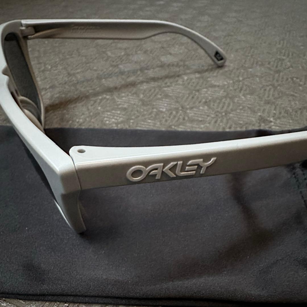 Oakley frogskins フロッグスキンCustom オークリー グレー