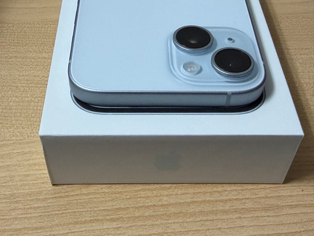 iPhone 15 ブルー 128GB バッテリー88%