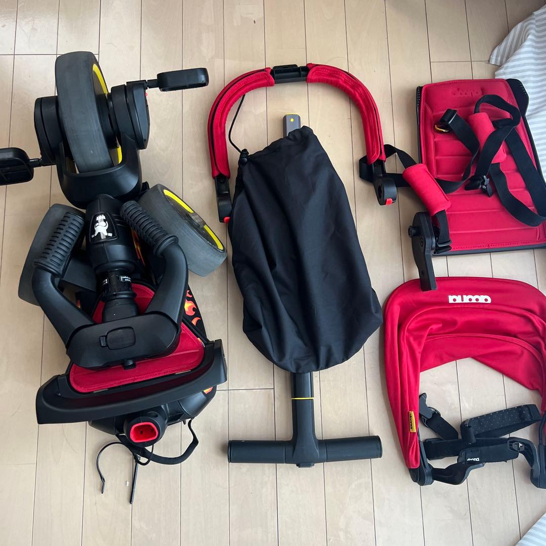 ドゥーナ　リキトライク　doona コンパクト　三輪車　LIKI TRIKE